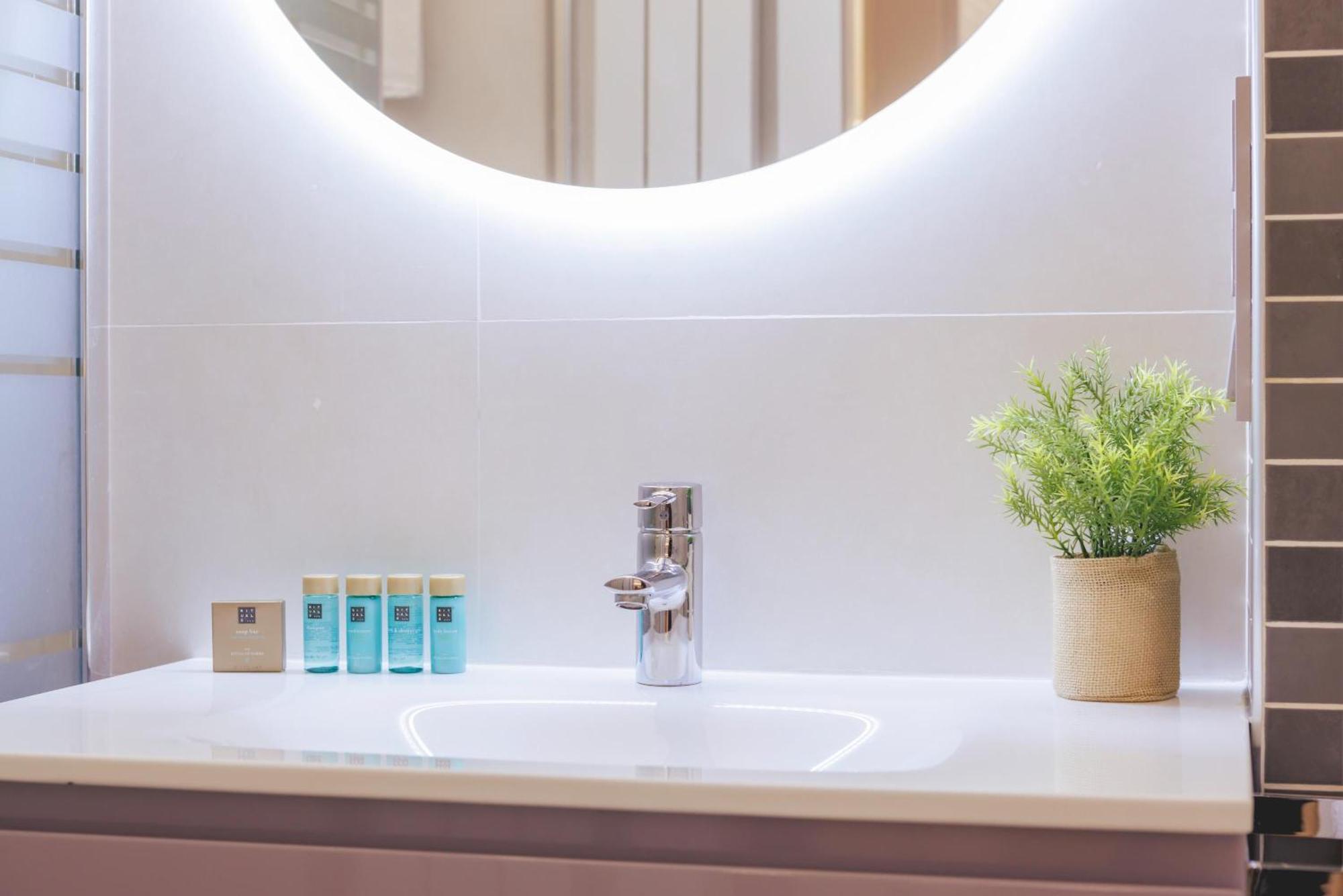 Bravissimo Hortes, 3-Bedroom Centre Apartment Girona Esterno foto